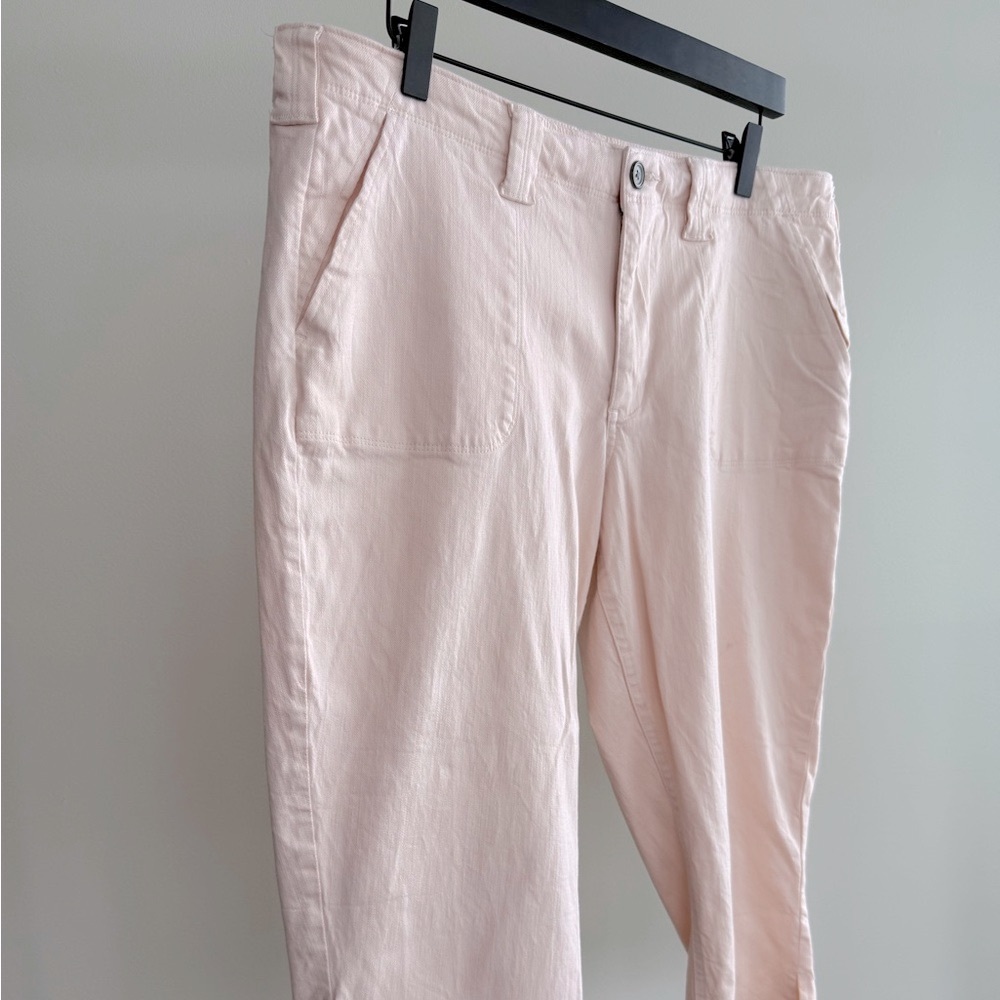 Denver Hayes Mia Mid-Rise Capris